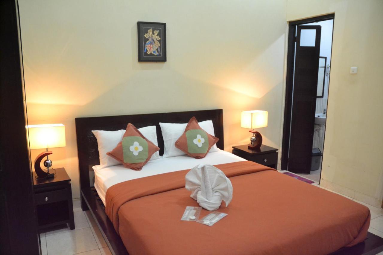 Roemah Canting Homestay Γιογκιακάρτα Εξωτερικό φωτογραφία