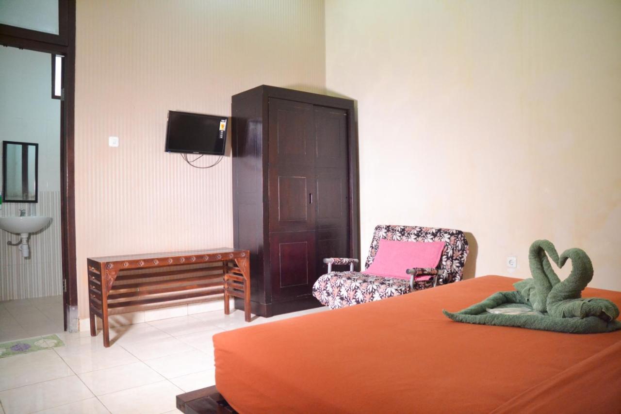 Roemah Canting Homestay Γιογκιακάρτα Εξωτερικό φωτογραφία