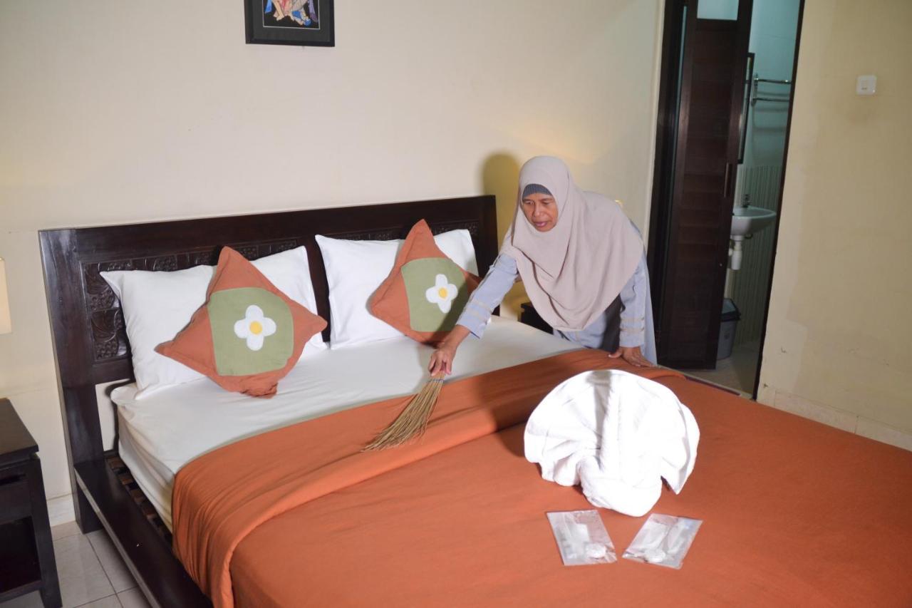 Roemah Canting Homestay Γιογκιακάρτα Εξωτερικό φωτογραφία