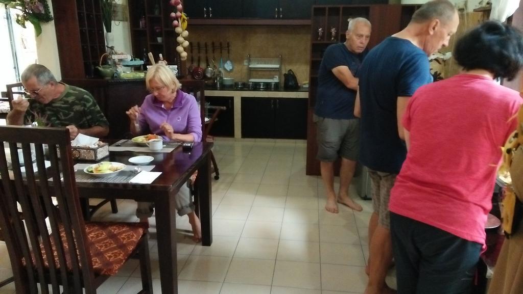 Roemah Canting Homestay Γιογκιακάρτα Εξωτερικό φωτογραφία