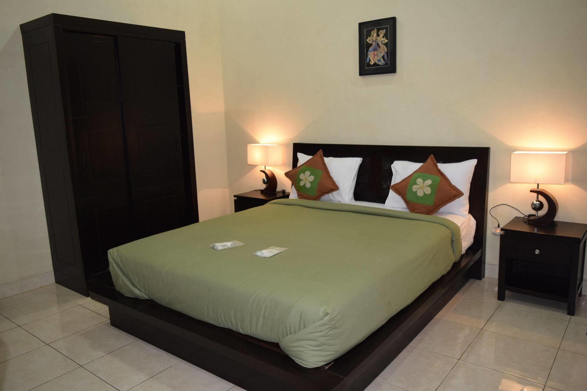 Roemah Canting Homestay Γιογκιακάρτα Εξωτερικό φωτογραφία